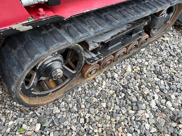 toro-dingo-tx427-image-3