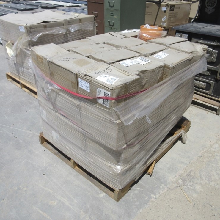Lot Of Approx (240) 8" Plastic Planters