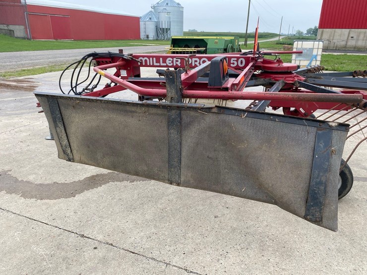 miller-pro-1150-hay-rake-image-19