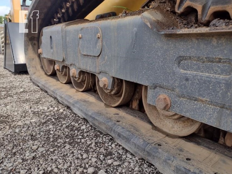 2023-deere-325g-image-23