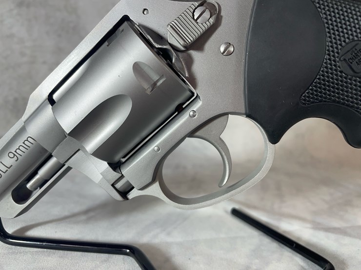 #4406-•-charter-arms-pitbull-9mm-luger-revolver,-sn:-22c07821-image-13