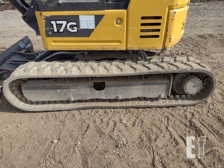 2022-deere-17g-image-26