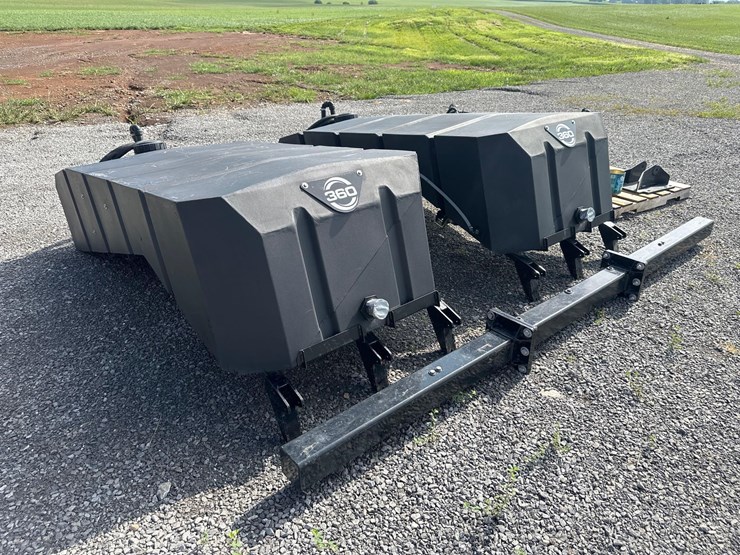 yield-360-tractor-tanks-image-1
