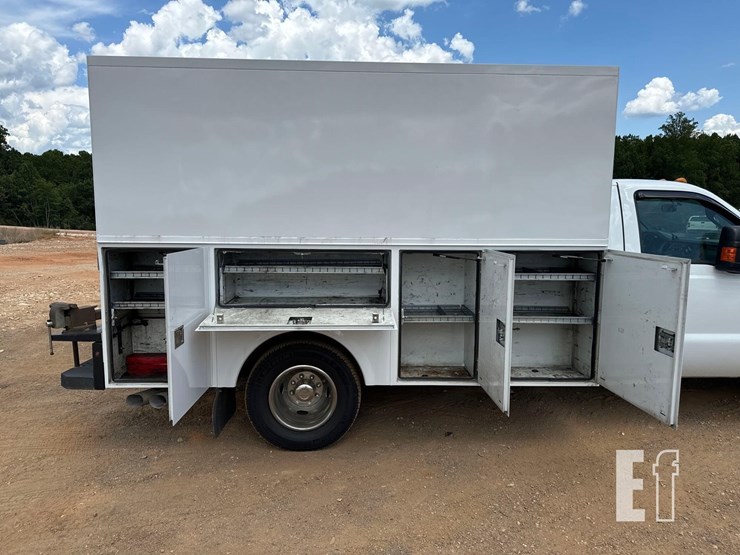 2016-ford-f350-image-5