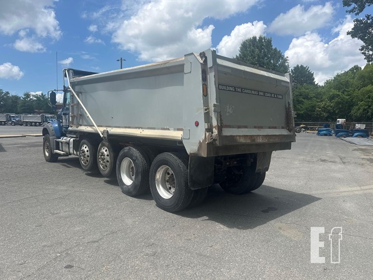 2021-mack-granite-64fr-image-7