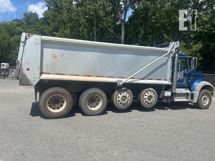 2021-mack-granite-64fr-image-5