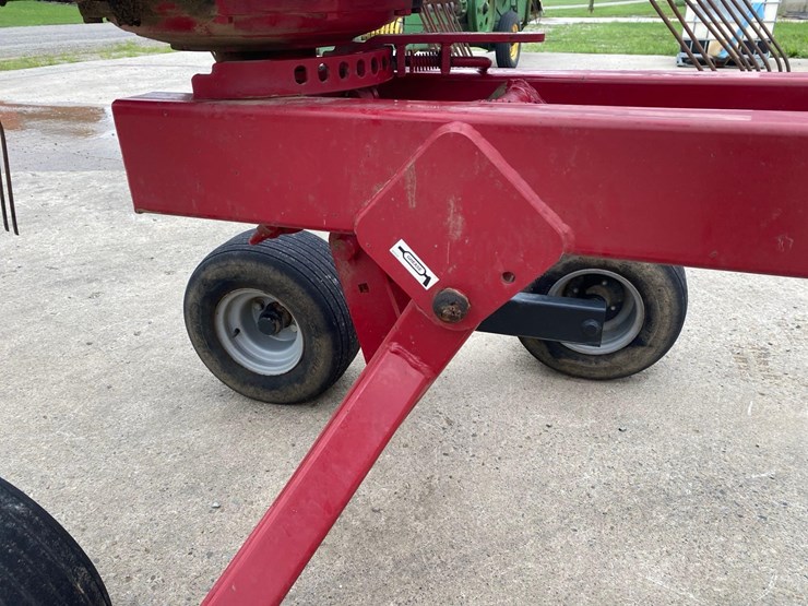 miller-pro-1150-hay-rake-image-16