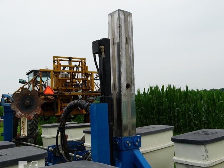 kinze-3500-image-30