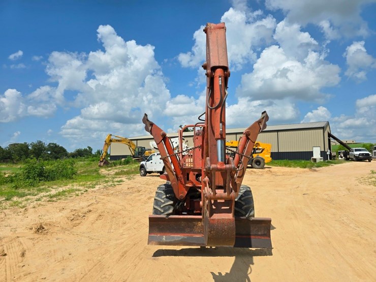 ditch-witch-6510-image-5