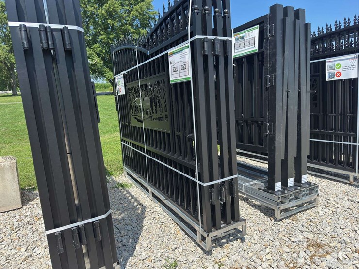 metal-farm-driveway-gate-7-x-20-ft-2-pieces-image-2