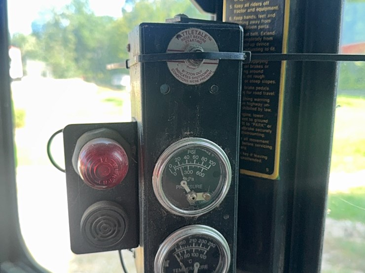 john-deere-7520-image-18