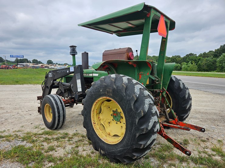 john-deere-2240-image-8