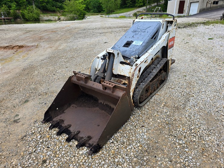 #16577-•-2016-bobcat-mt55-mini-skid-steer-image-2