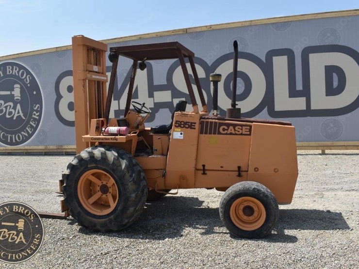 case-585e-image-7