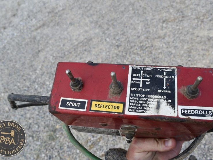 new-holland-770-image-44