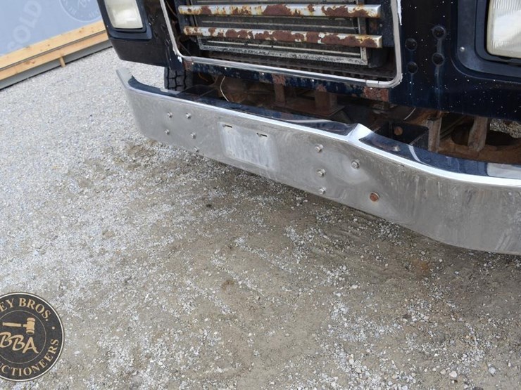 1996-mack-rd688s-image-64