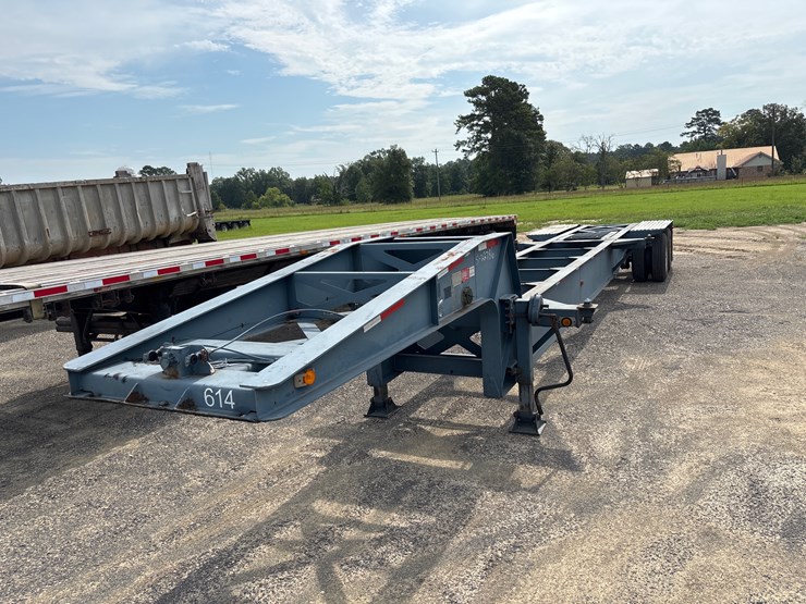 #22786-•-40-ft-container-hauling-trailer-image-12