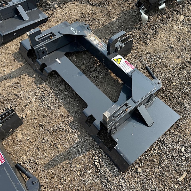 WOLVERINE QUICK HITCH ADAPTER