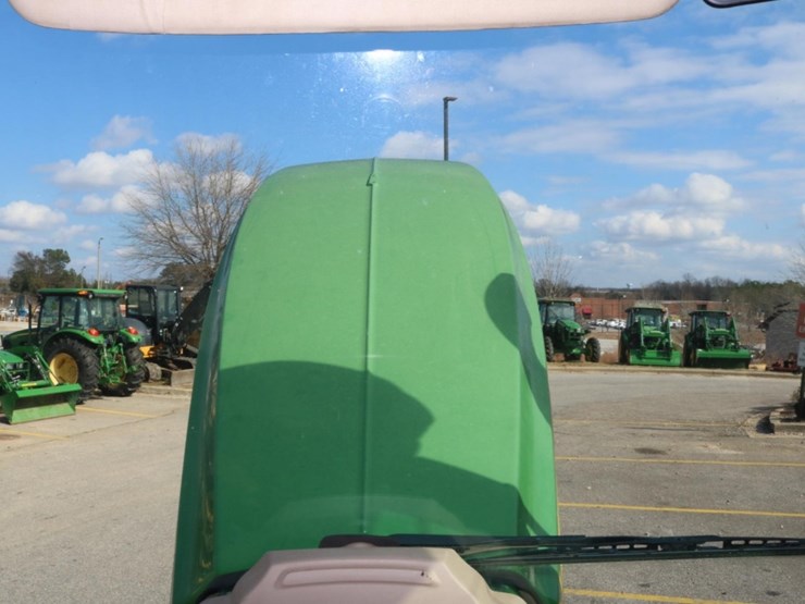 john-deere-6105e-image-22