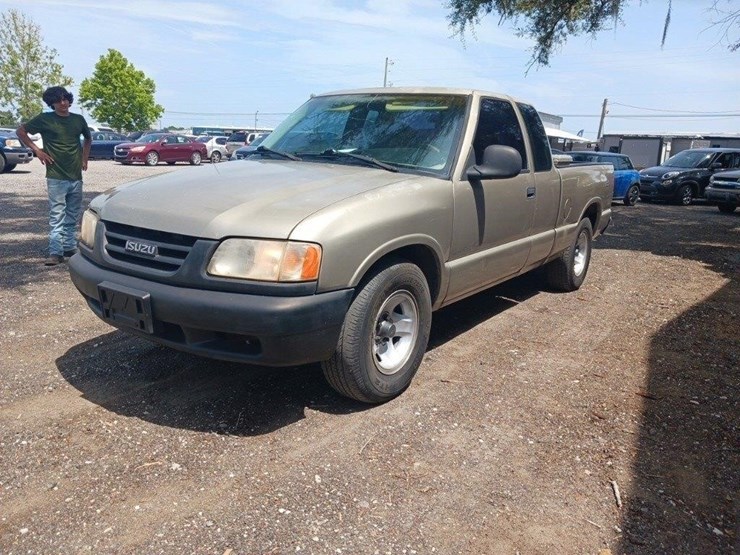 1998-isuzu-hombre-runs/moves-xs-image-3