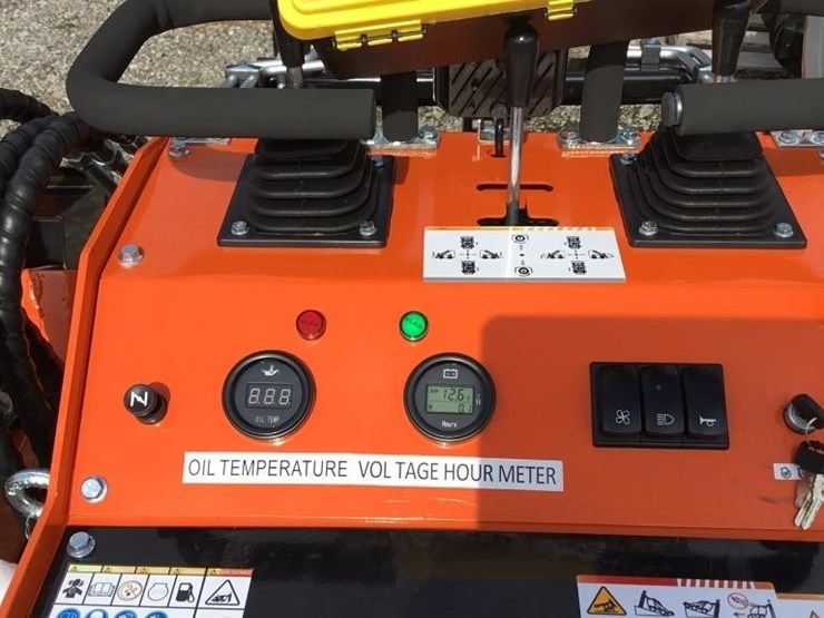 new-mms-skid-steer-loader-image-9