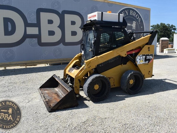2018-caterpillar-262d-image-4