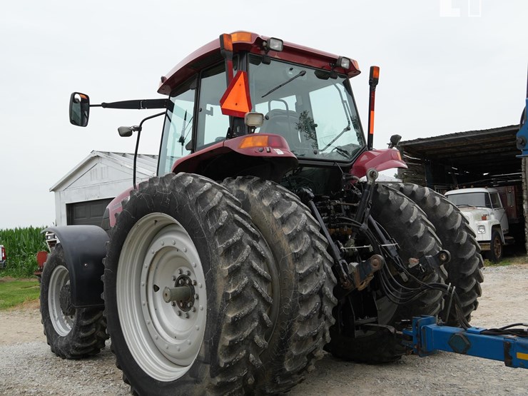 2004-case-ih-mxm175-image-15