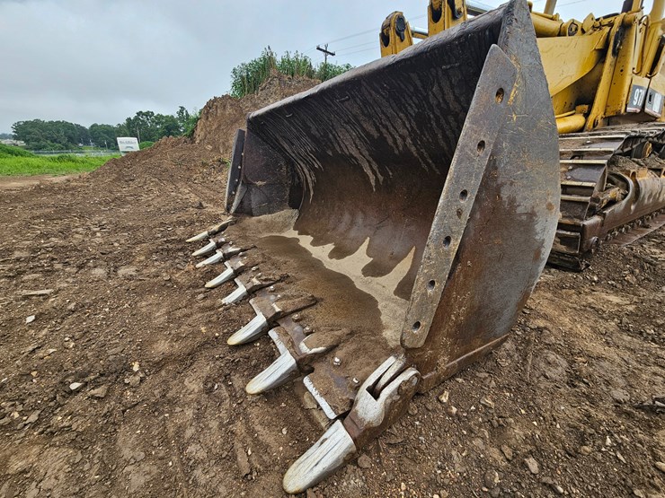 1984-caterpillar-973-image-96