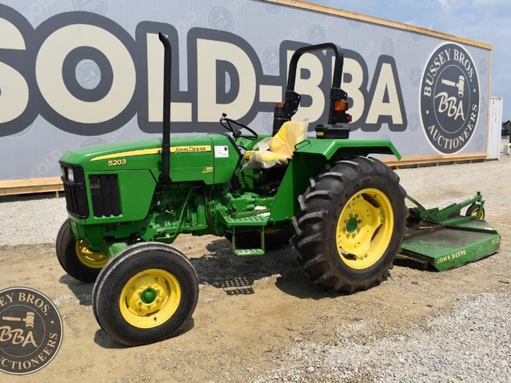 2007-john-deere-5203-image-3