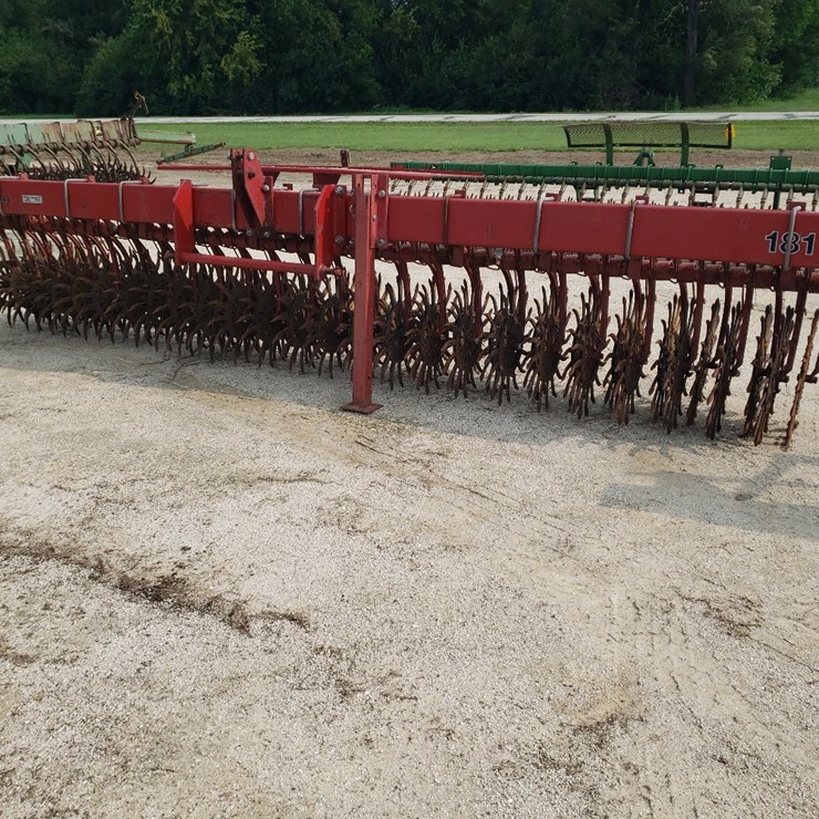 CASE IH 181