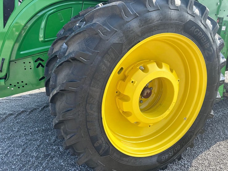 2022-john-deere-9r-390-image-13