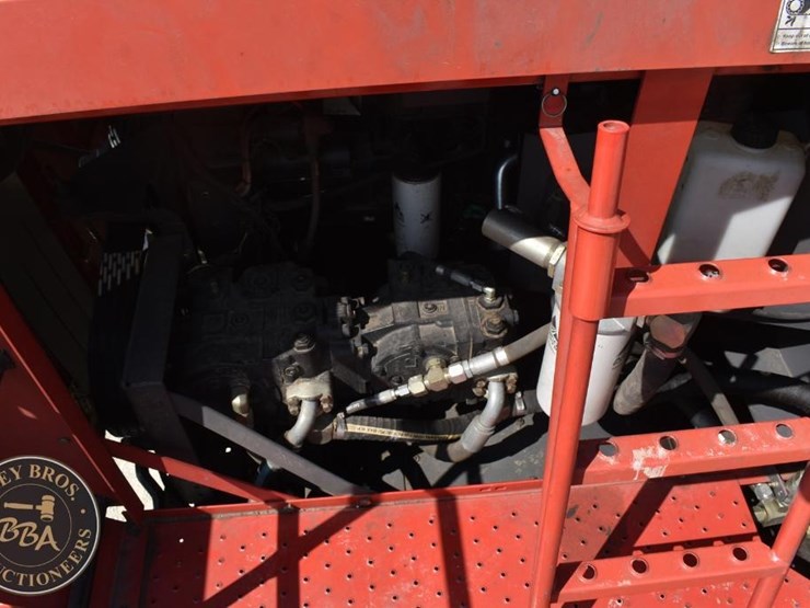 2007-massey-ferguson-9690-image-66