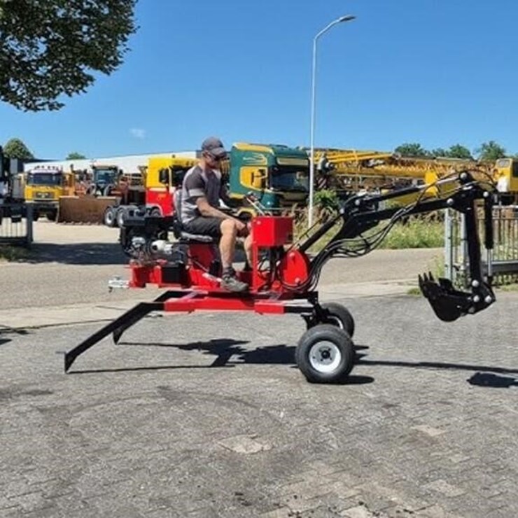 NEW MIVA Spider Mini Excavator: 6.6t