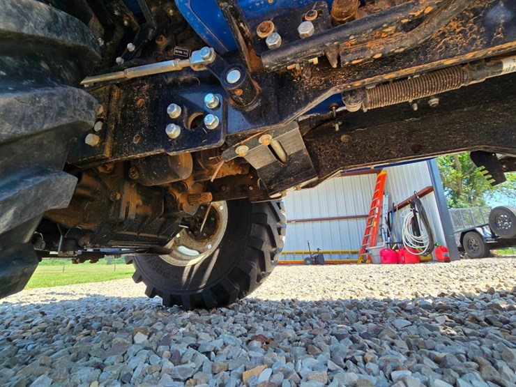2023-new-holland-workmaster-25s-image-32