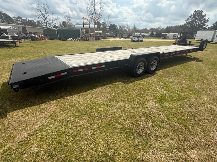 2022-down2earth-82in-x-36ft-two-car-hauler-image-5