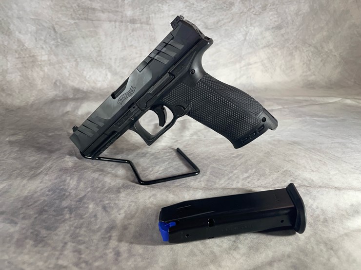 #4394-•-walther-pdp-9mm-luger-pistol,-sn:-feb0722-image-20