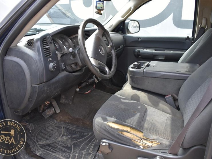 2007-chevrolet-2500hd-image-16