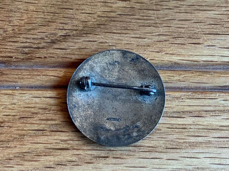 john-deere-ottumwa-works-employee-badge-image-2