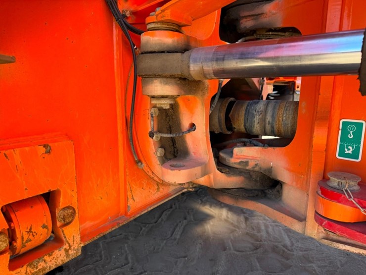 2014-doosan-da30-image-11