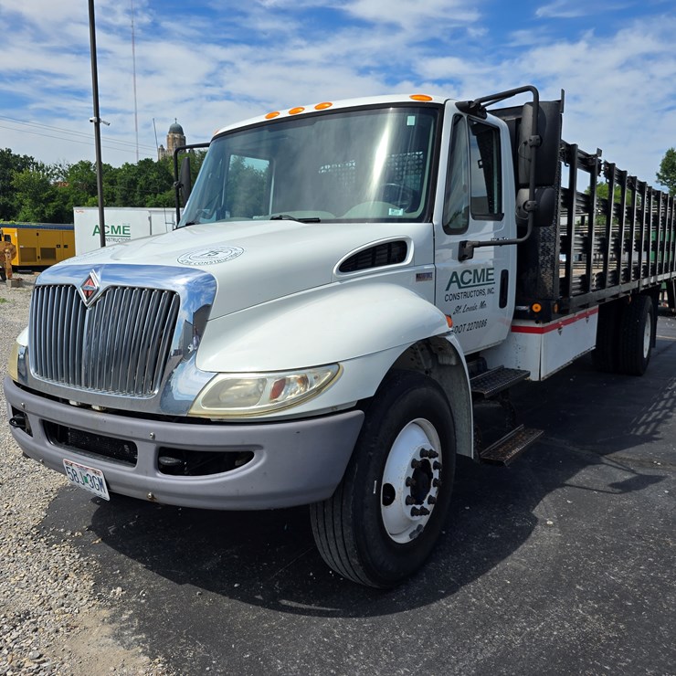 2012 INTERNATIONAL DURASTAR 4300