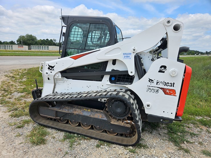 2021-bobcat-t770-image-7