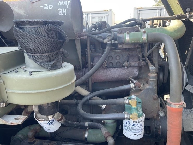1983-am-general-m923a1-image-51