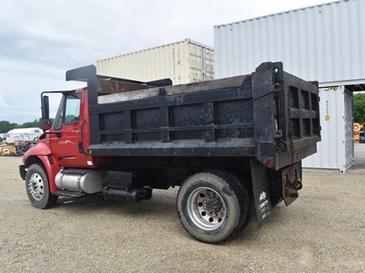 2010-international-durastar-4300-image-5