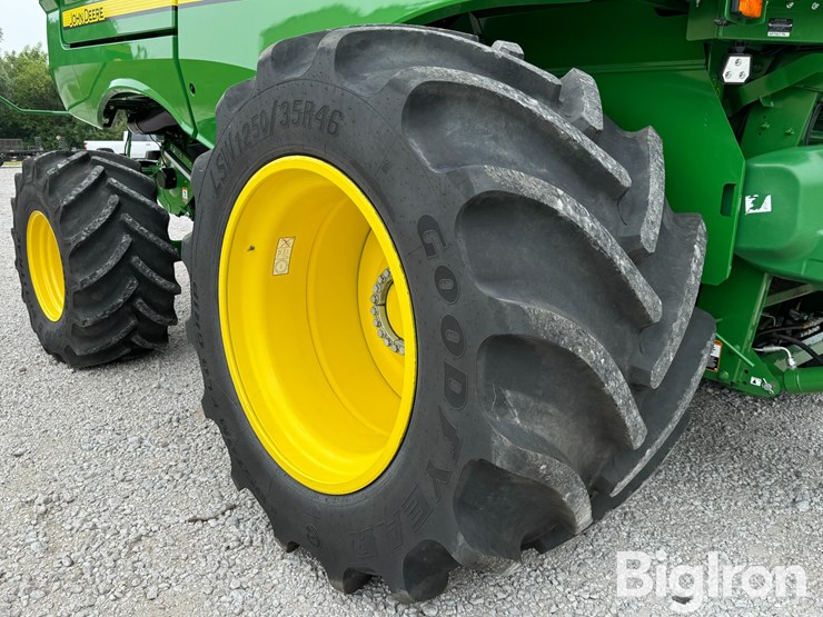 2023-john-deere-s780-image-19