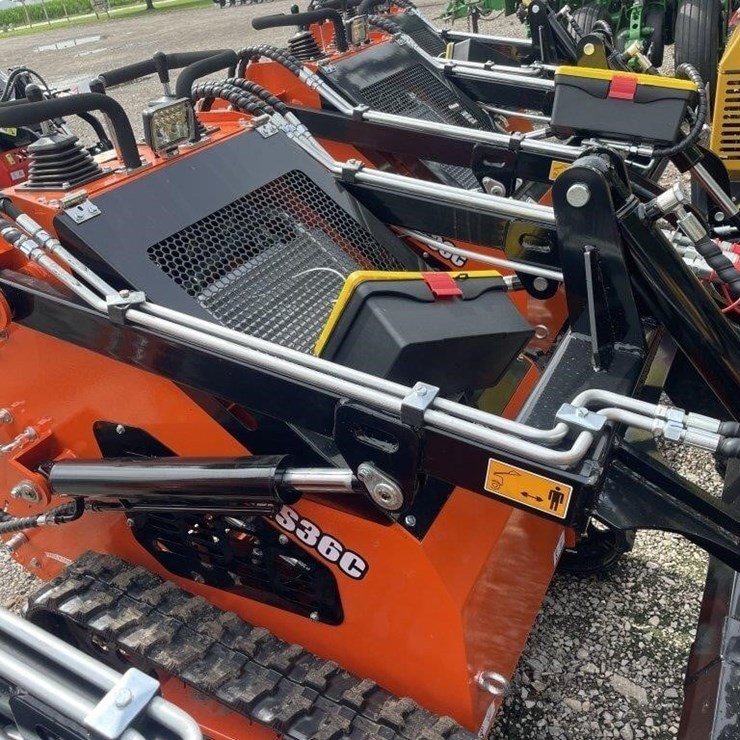 NEW MMS Skid Steer Loader