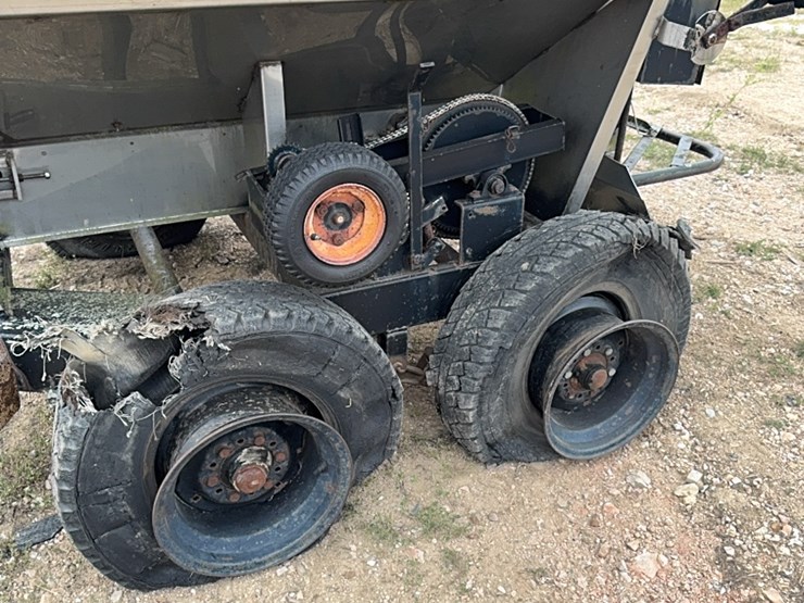 tyler-fertilizer-buggy-image-4