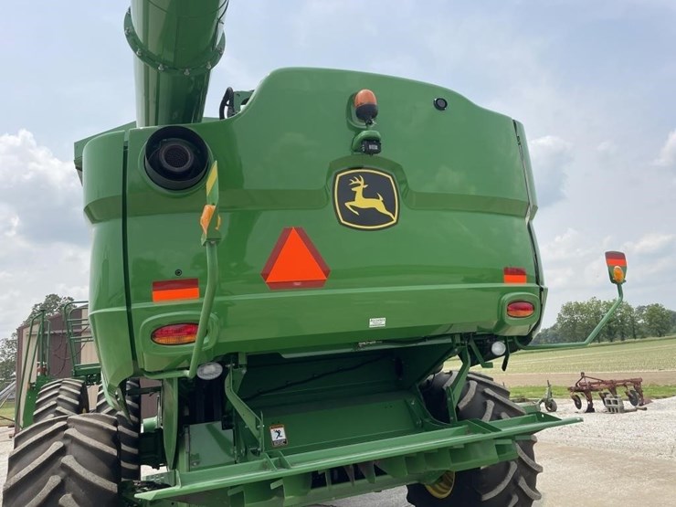 2015-john-deere-s660-image-11