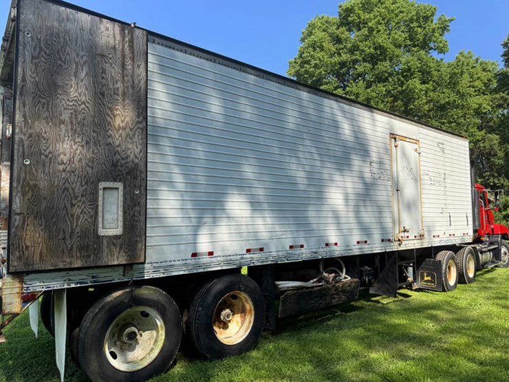 #1433-•-1976-tempte-34’-van-body-storage-trailer-image-1