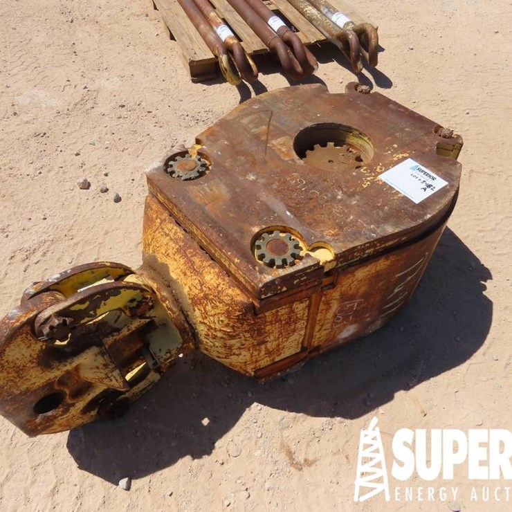 (5-182A) MCKISSICK 100 Ton Block w/ 24" Sheaves. L