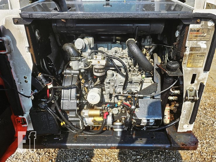 2012-bobcat-s750-image-5